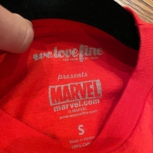 Marvel Deadpool “Merc With A Mouth” Graphic T Shirt Red Mens small - Picture 4 of 4